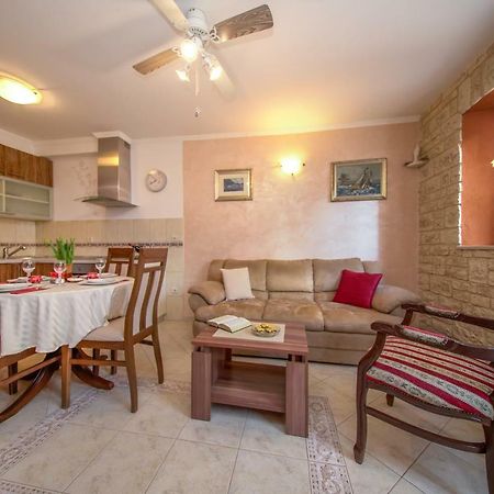 Apartment Stara Kuca Малі Стон Екстер'єр фото