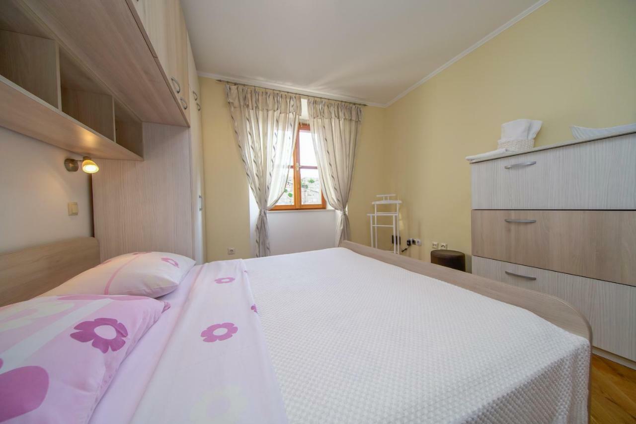 Apartment Stara Kuca Малі Стон Екстер'єр фото