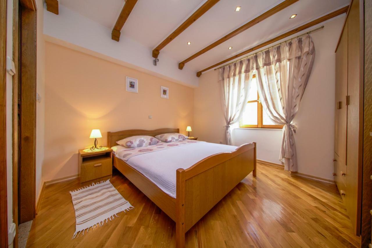 Apartment Stara Kuca Малі Стон Екстер'єр фото
